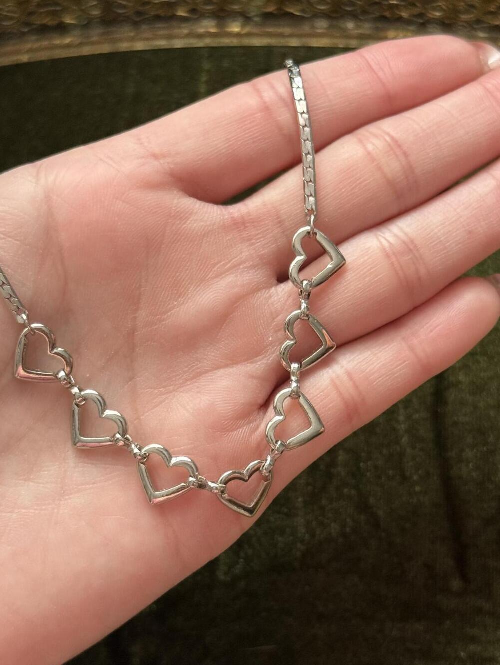 Vintage silver tone heart necklace